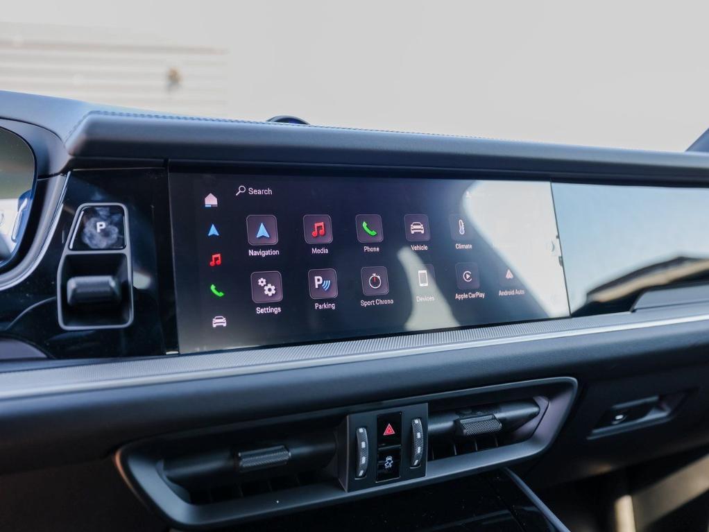 new 2025 Porsche Cayenne car