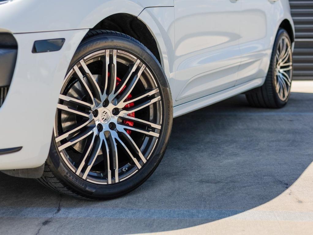 used 2018 Porsche Macan car, priced at $37,990