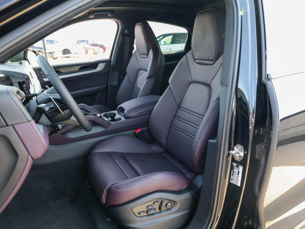new 2026 Porsche Cayenne car
