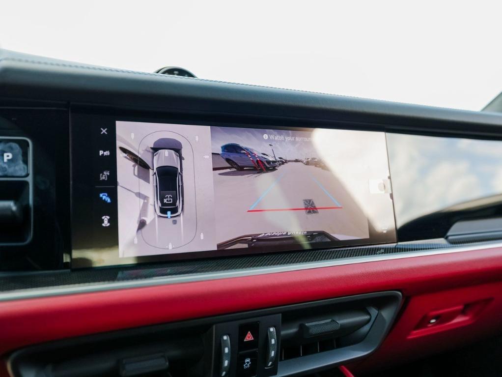 new 2025 Porsche Cayenne car