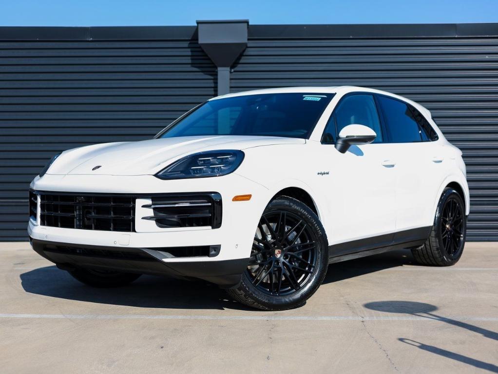 new 2025 Porsche Cayenne car