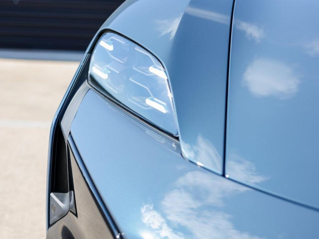 new 2026 Porsche Taycan car