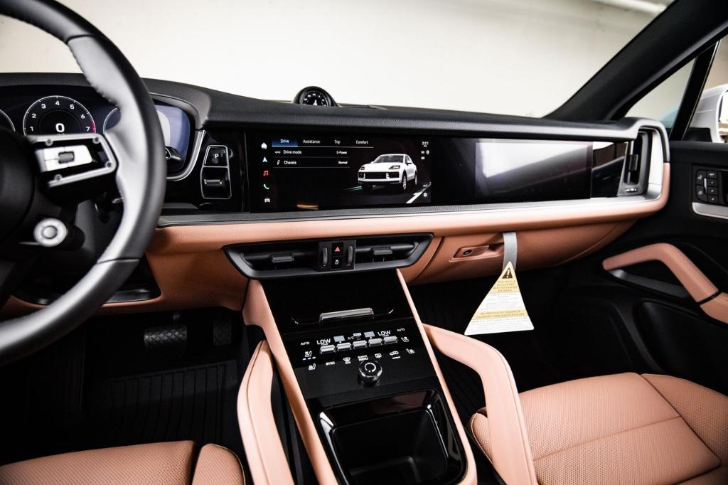 new 2026 Porsche Cayenne car
