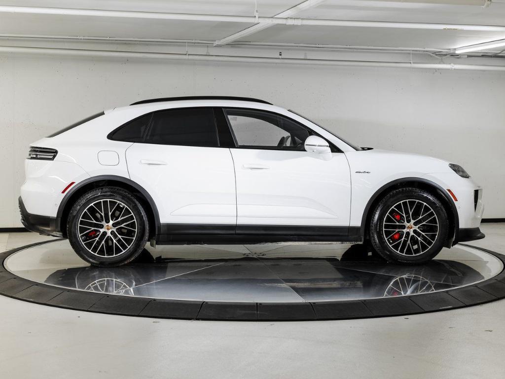 new 2026 Porsche Macan car