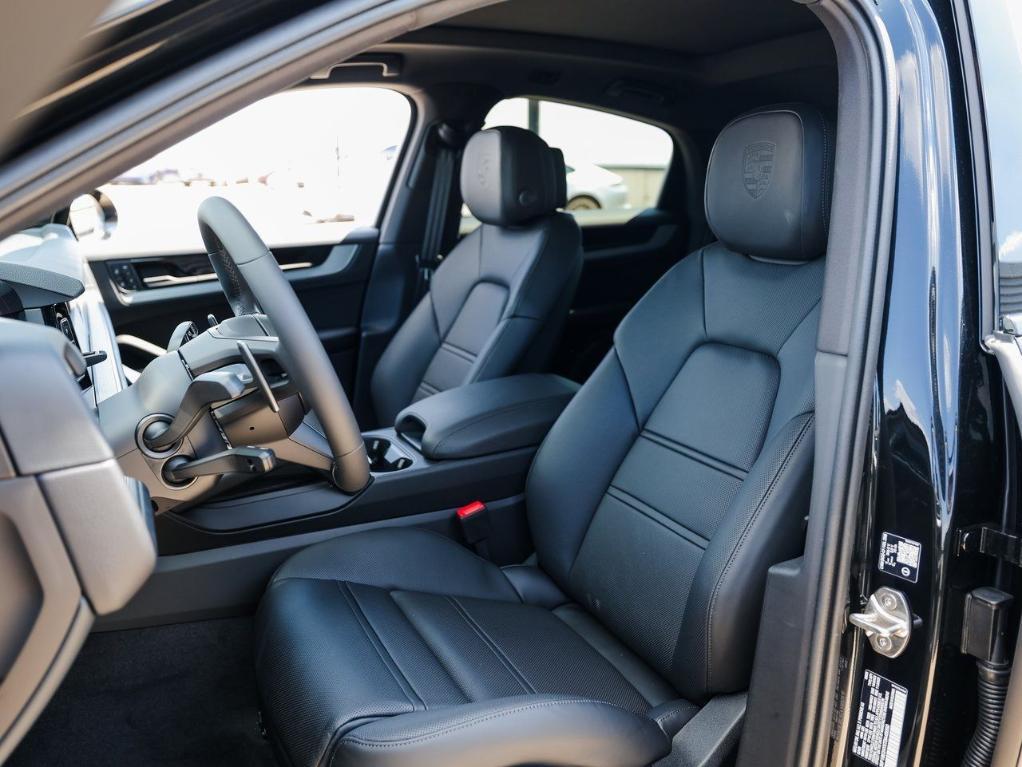new 2026 Porsche Cayenne car