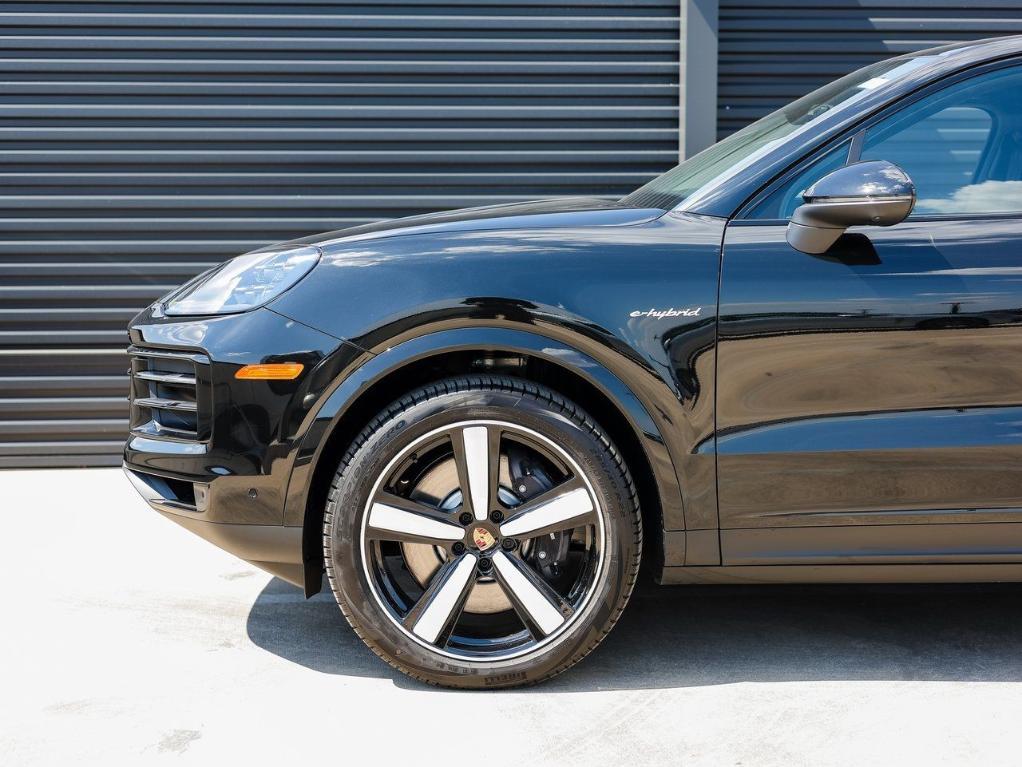new 2026 Porsche Cayenne car