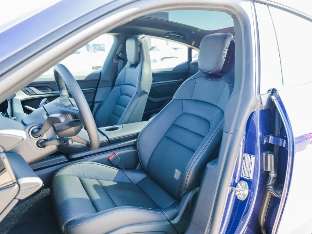 new 2025 Porsche Taycan car