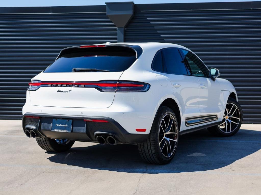2025 White Porsche Macan