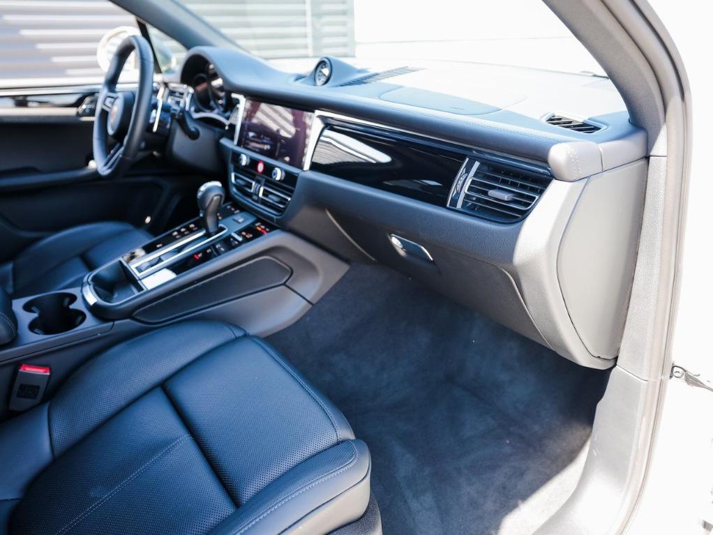 2025 White Porsche Macan