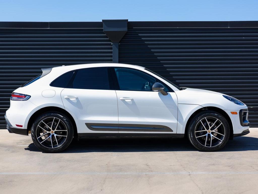 2025 White Porsche Macan