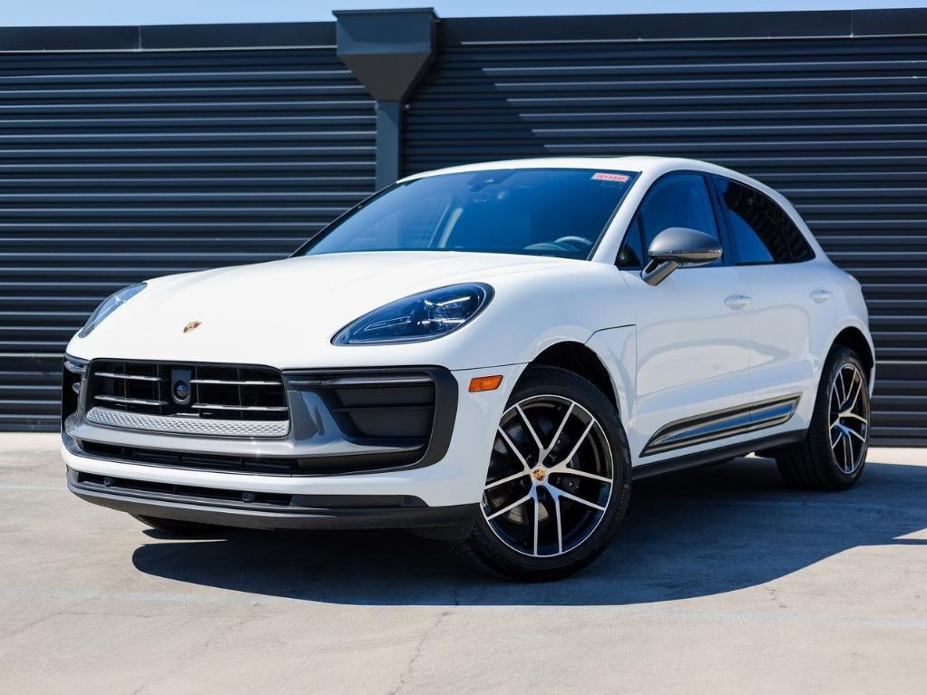 2025 White Porsche Macan