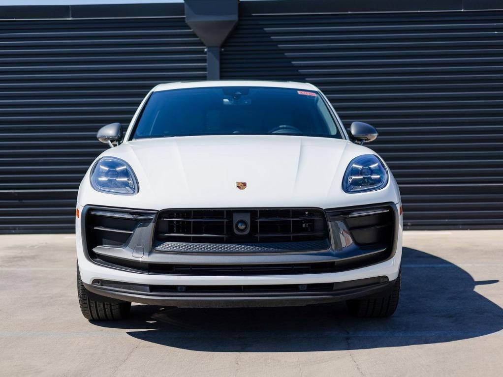 2025 White Porsche Macan