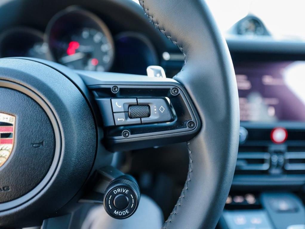 2025 White Porsche Macan