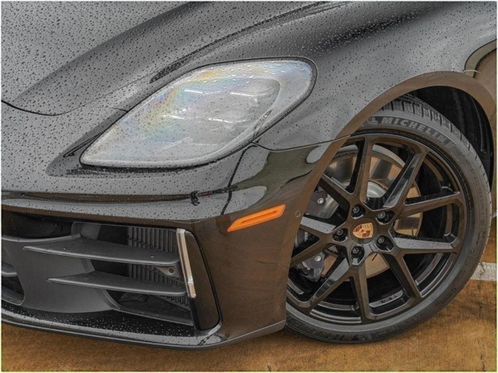 new 2025 Porsche Panamera car