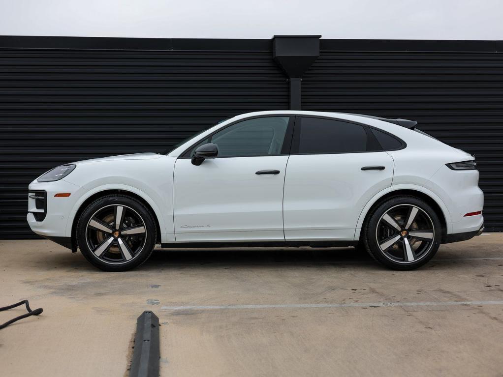 new 2026 Porsche Cayenne car