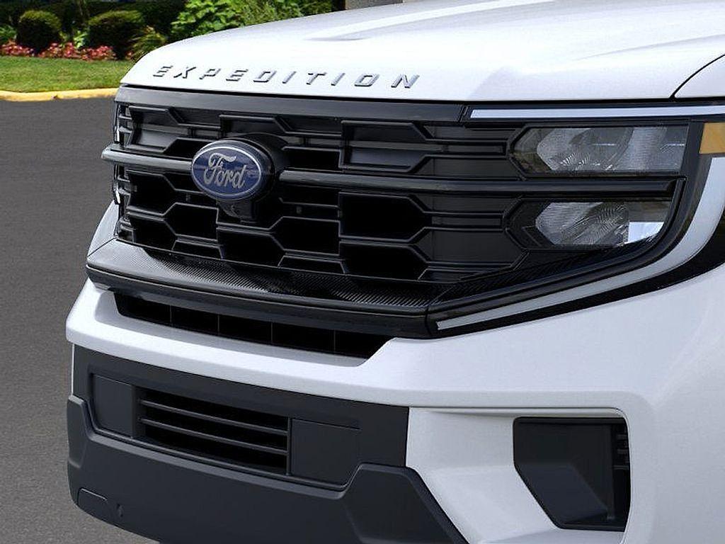 new 2025 Ford Expedition car, priced at $71,792