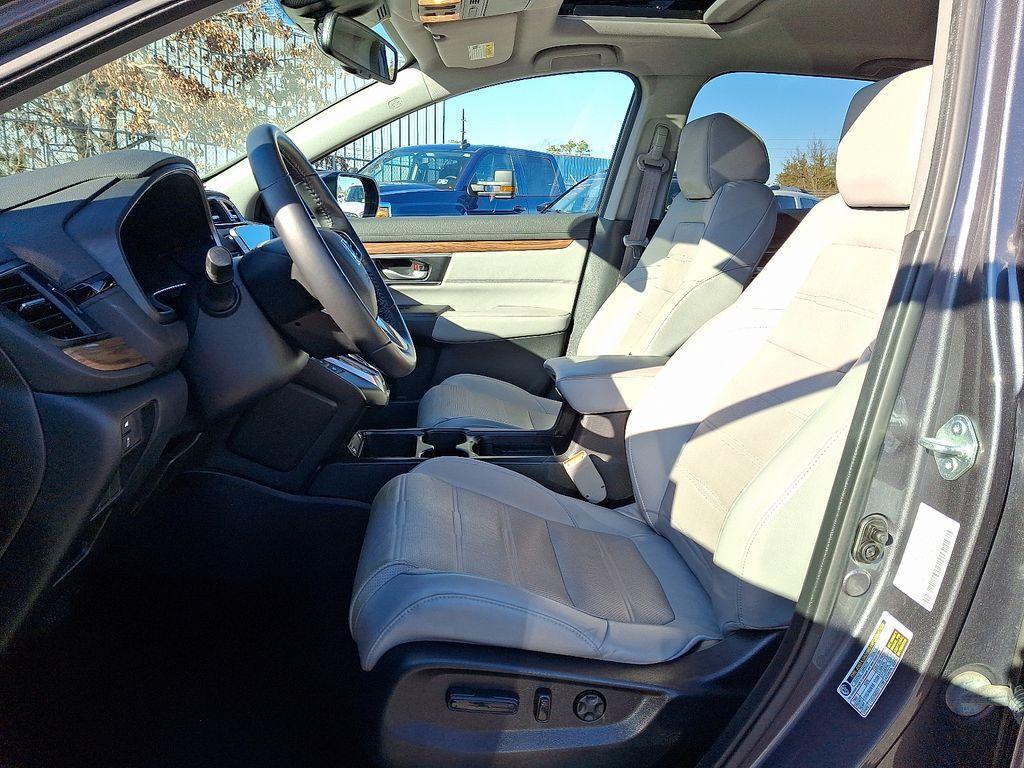 used 2022 Honda CR-V car, priced at $27,323