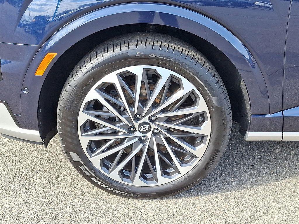 used 2026 Hyundai Palisade car, priced at $49,880