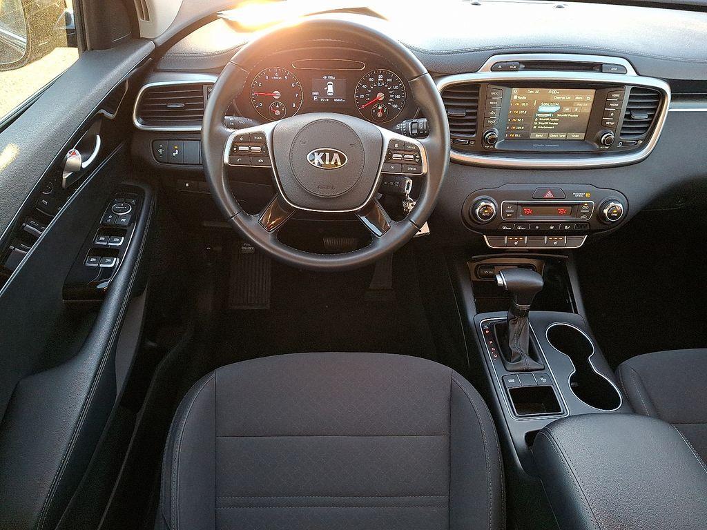 used 2019 Kia Sorento car, priced at $13,980