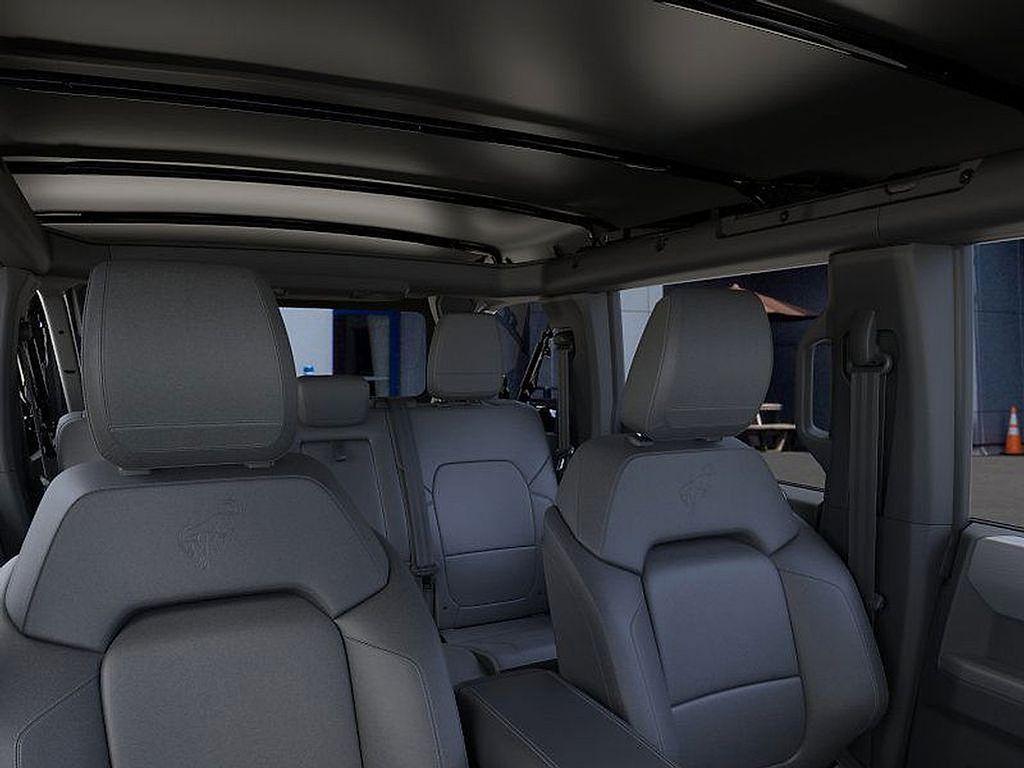 new 2025 Ford Bronco car, priced at $45,331
