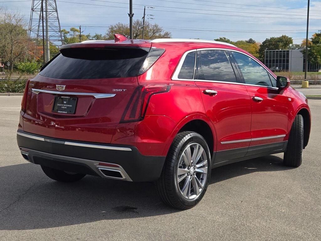 new 2025 Cadillac XT5 car, priced at $52,315