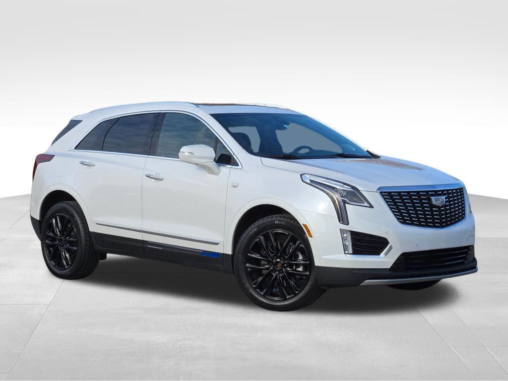 new 2025 Cadillac XT5 car, priced at $48,909