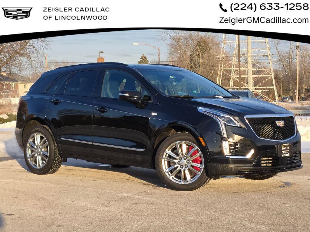 used 2023 Cadillac XT5 car, priced at $35,670