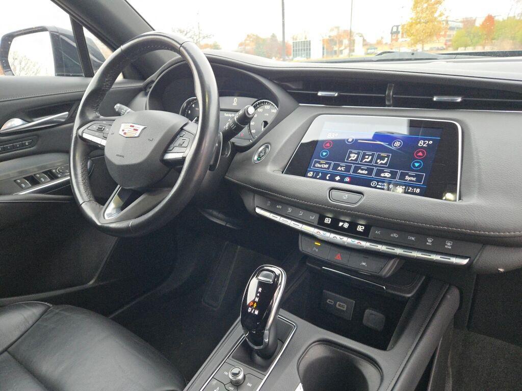 used 2023 Cadillac XT4 car, priced at $22,999