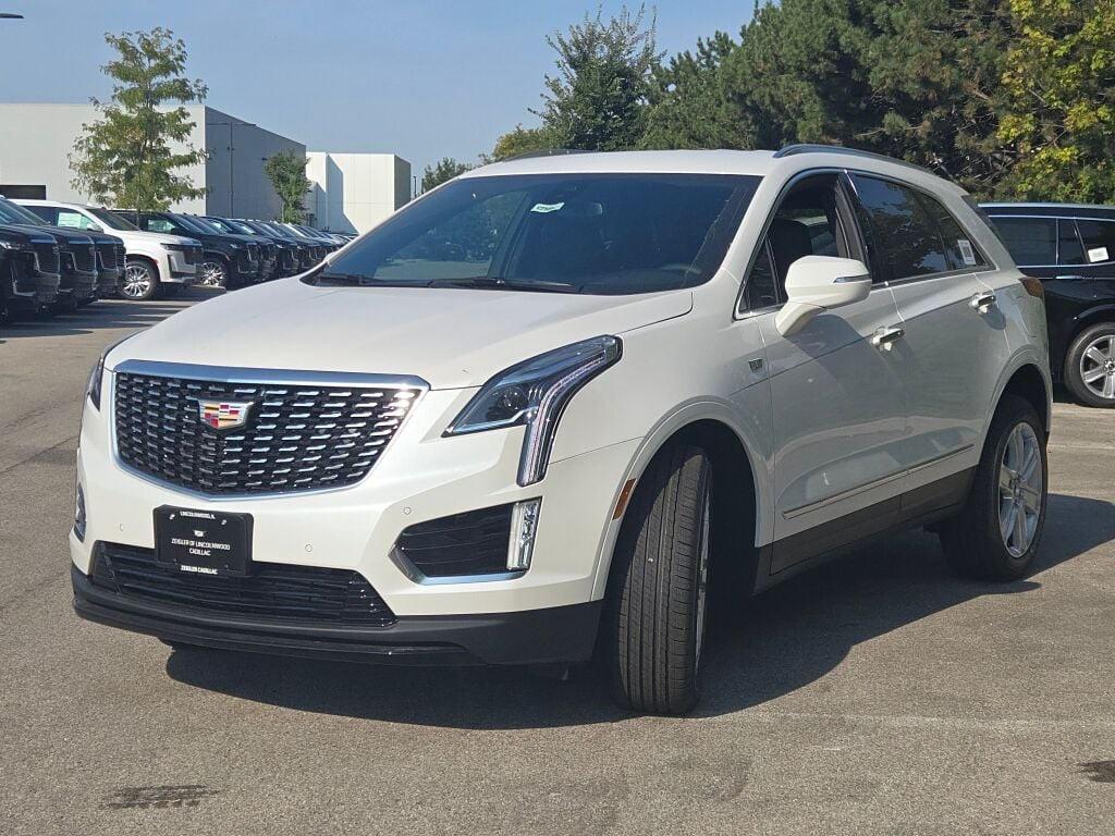 new 2025 Cadillac XT5 car, priced at $44,797