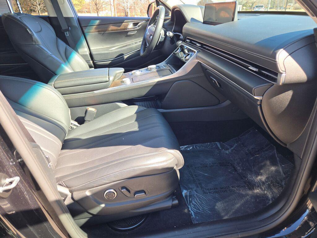 used 2024 Genesis GV80 car, priced at $46,299