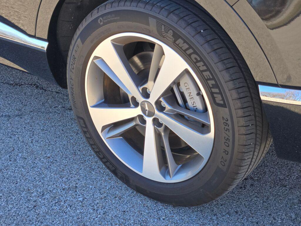 used 2024 Genesis GV80 car, priced at $46,299