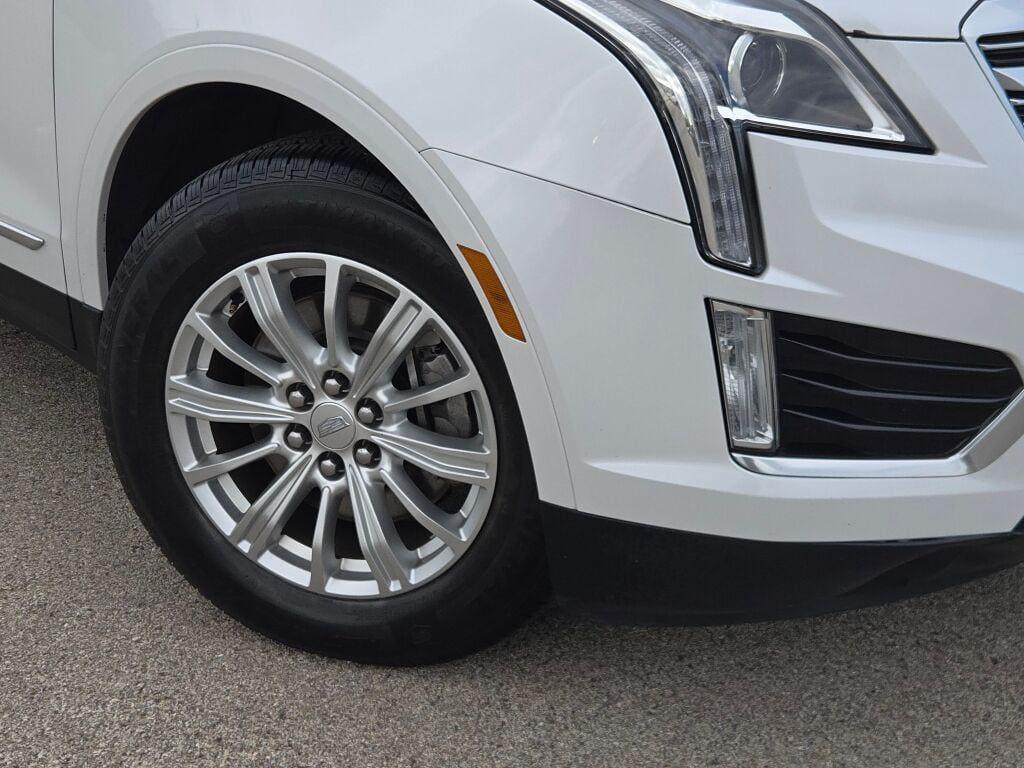 used 2017 Cadillac XT5 car, priced at $17,398