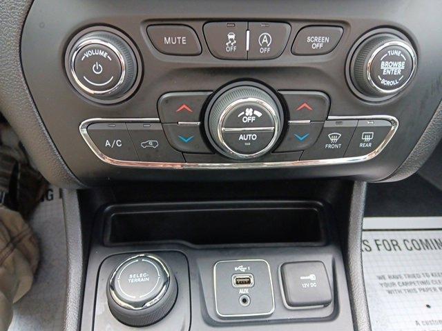 used 2021 Jeep Cherokee car, priced at $22,759