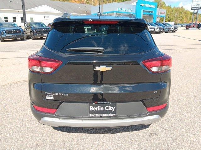 new 2026 Chevrolet TrailBlazer car, priced at $27,555