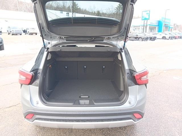 new 2026 Chevrolet Trax car, priced at $25,090