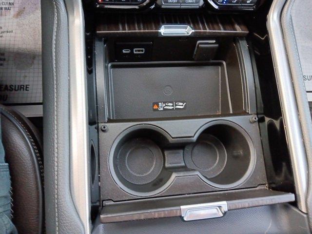 used 2022 GMC Yukon car, priced at $59,174