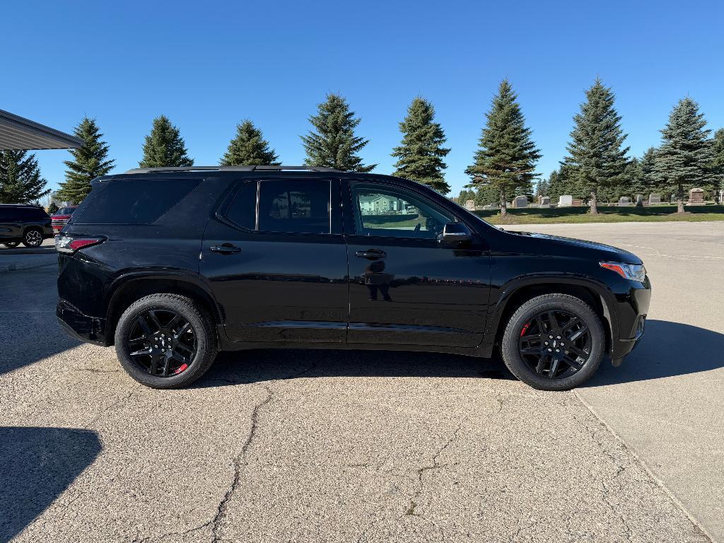 used 2021 Chevrolet Traverse car, priced at $29,275