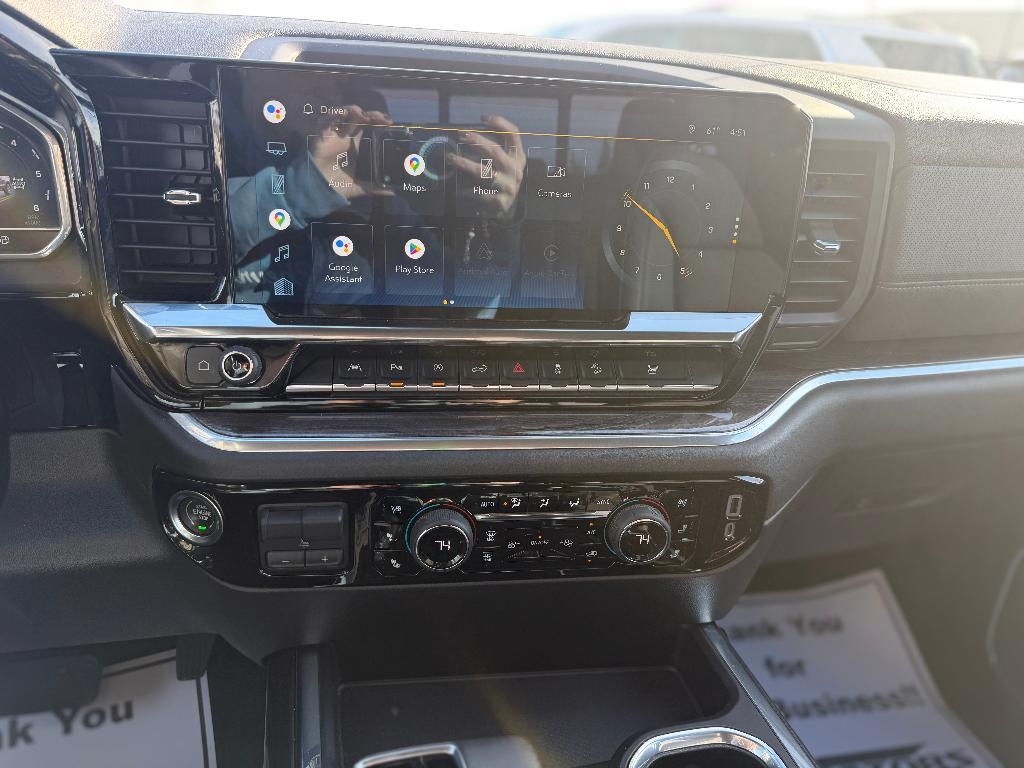 used 2022 Chevrolet Silverado 1500 car, priced at $43,980