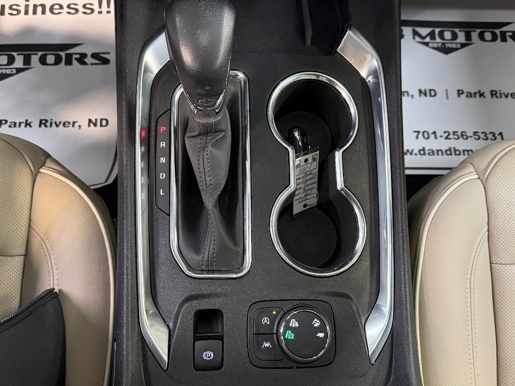 used 2022 Chevrolet Traverse car, priced at $35,900