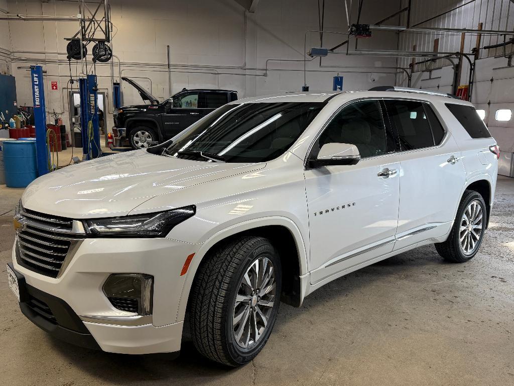 used 2022 Chevrolet Traverse car, priced at $35,900