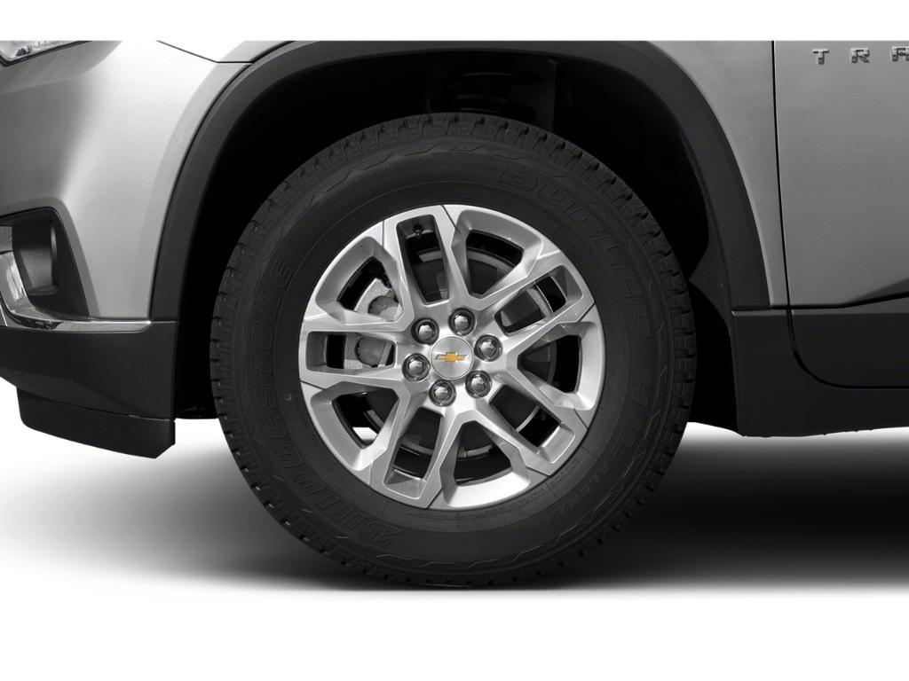 used 2020 Chevrolet Traverse car, priced at $17,155