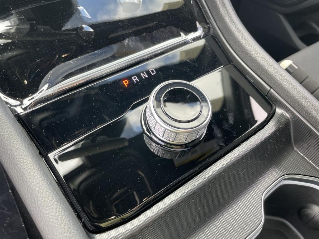 new 2025 Jeep Grand Cherokee car, priced at $40,375