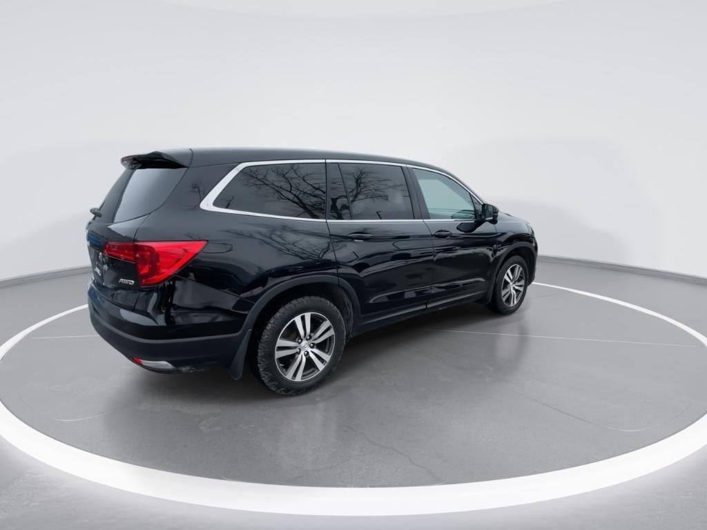 used 2018 Honda Pilot car