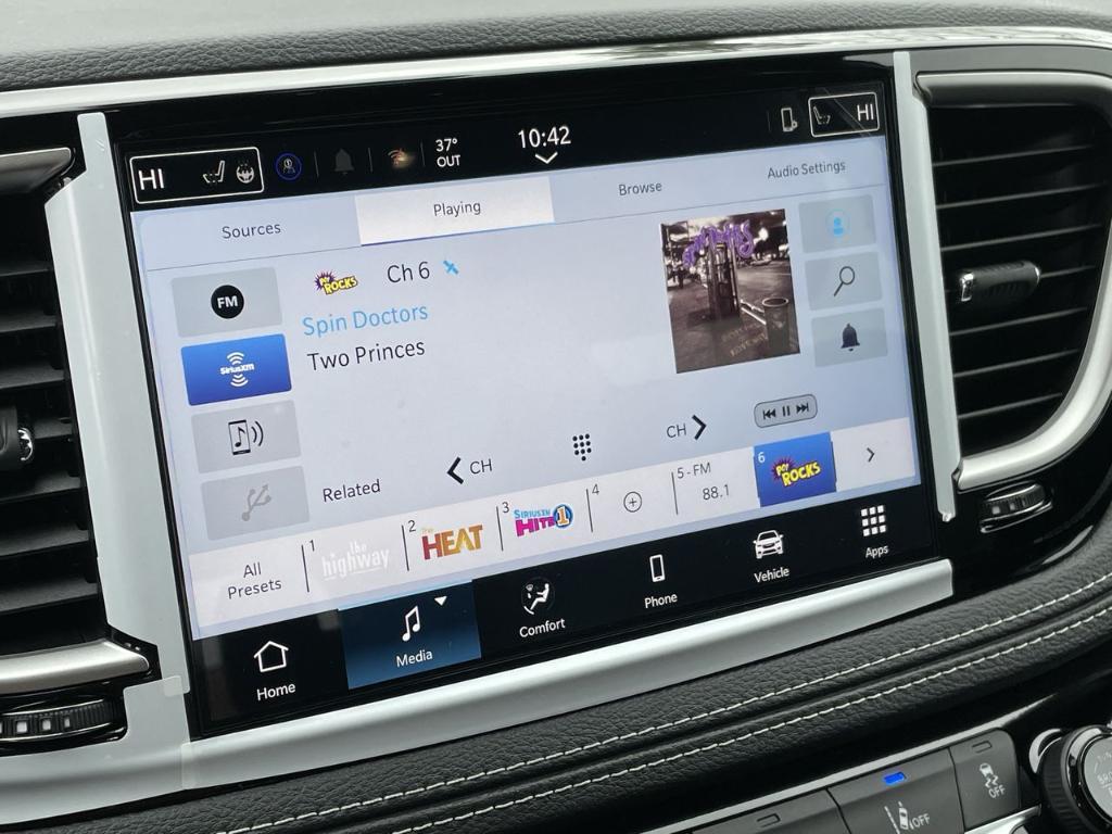 new 2026 Chrysler Pacifica car, priced at $48,178
