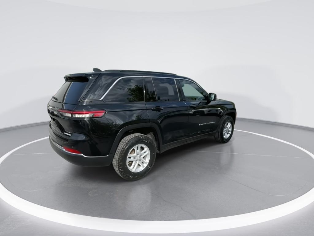 used 2024 Jeep Grand Cherokee car, priced at $31,397