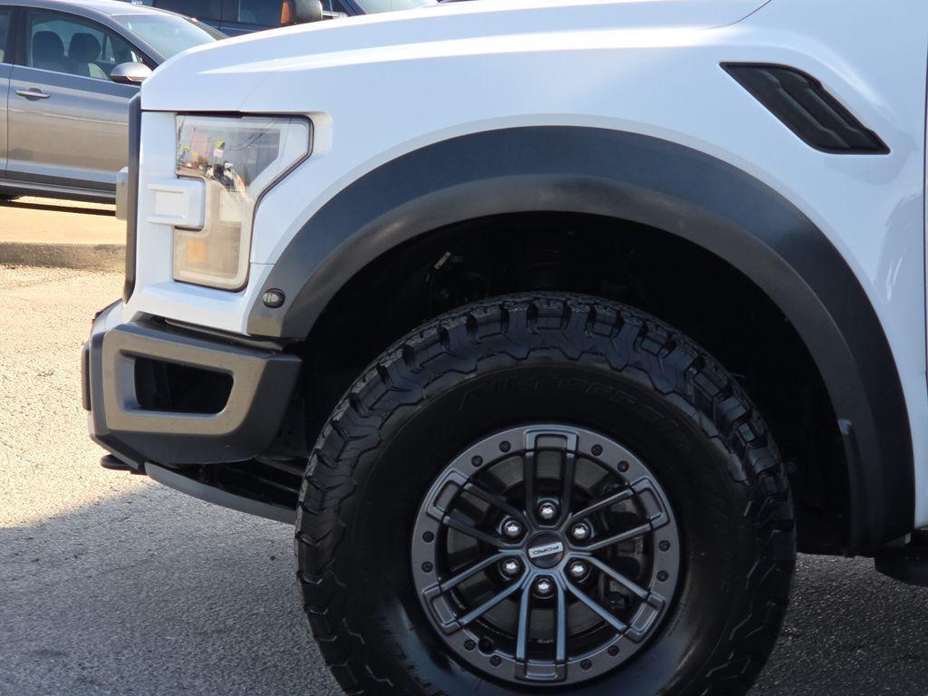 used 2019 Ford F-150 car, priced at $40,950