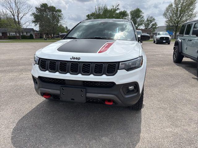 used 2025 Jeep Compass car, priced at $27,900