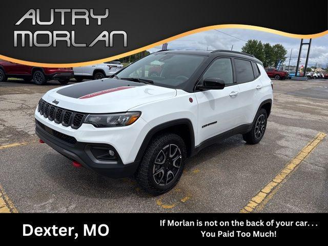 used 2025 Jeep Compass car, priced at $28,900