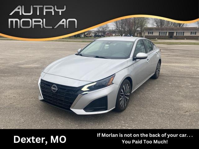 used 2023 Nissan Altima car, priced at $21,900