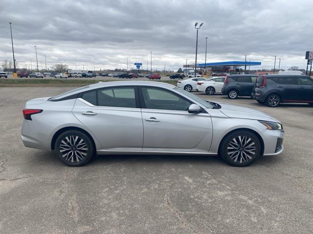 used 2023 Nissan Altima car, priced at $21,900